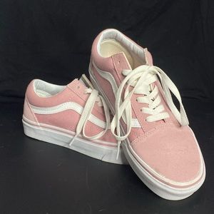 Barely worn pink vans women’s size 7.5